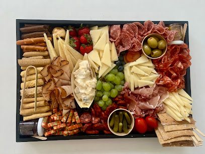 Mrstplatter πλατώ- ποικιλίες τυριών αλλαντικών