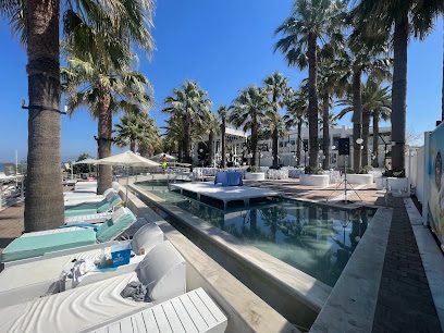 Cabana Mare Beach Club