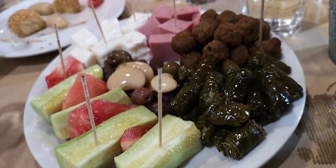 Το καφενείο στον Πλάτανο