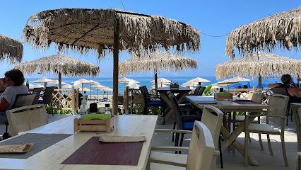 Erato restaurant platania