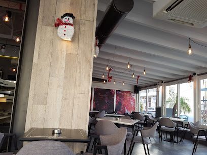 Seduce cafe-bar