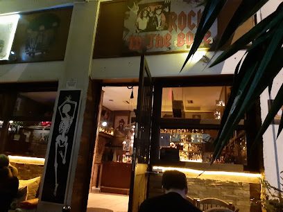 Esqueleto Café Bar
