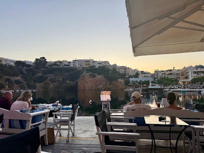Larry's Tales - Café | Snack Bar | Cocktails | Shisha