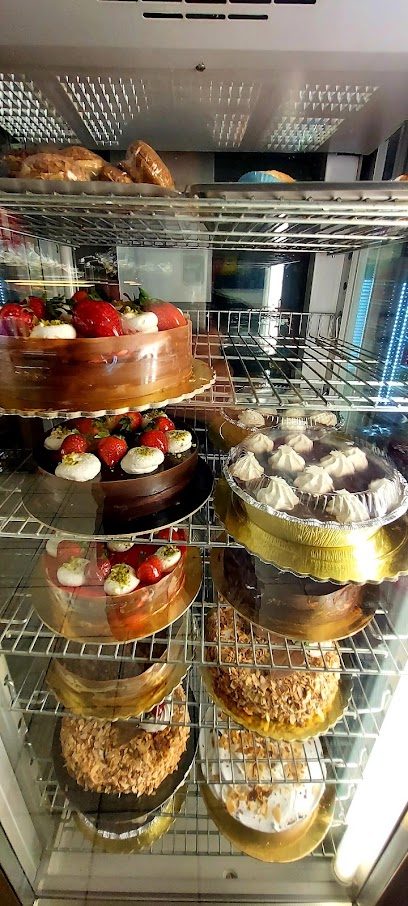 Cafe & sweet by Carissimo
