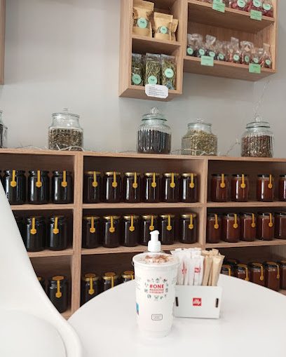 Pure Coffee, nuts & more
