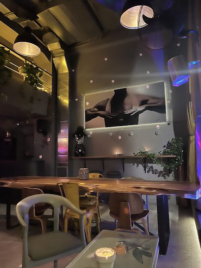 mimi bar athens