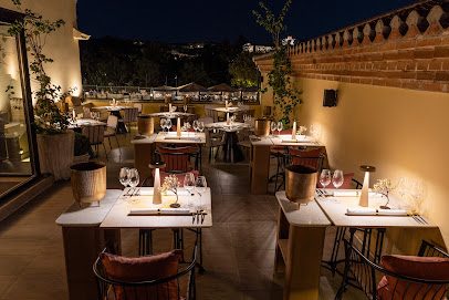Makris Athens Fine Dining Restaurant