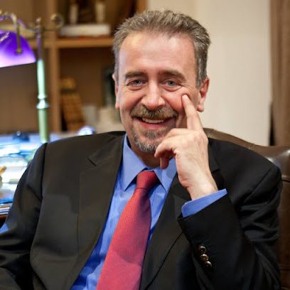 Τσαρούχας