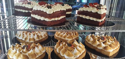 Nanis Patisserie