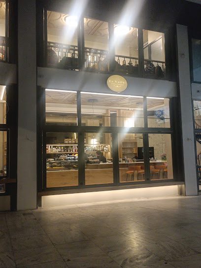Et Voila Bistrot Francais