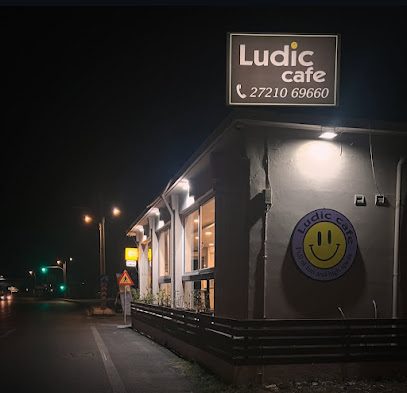 Ludic cafe