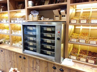 Παλιό Τέρμα ξηροί καρποί - καφεκοπτείο