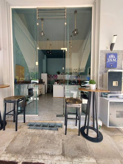 Queen's coffee shop