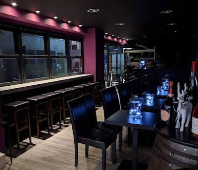 Cinque Wine & Deli Monastiraki