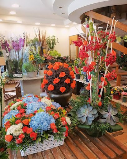 Studio Philothei Flowers