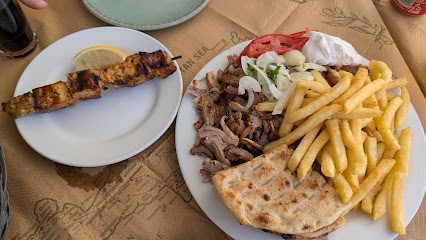 Η Θράκα
