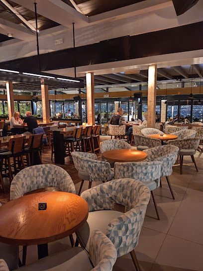 Scherzo Summer Lounge